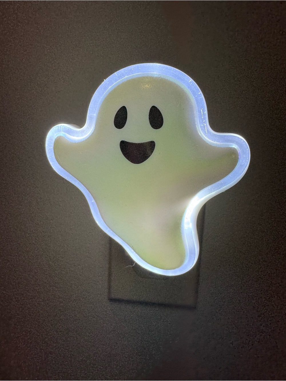 Bath & Body Works Wallflower Friendly Ghost Night Light Fragrance Plug